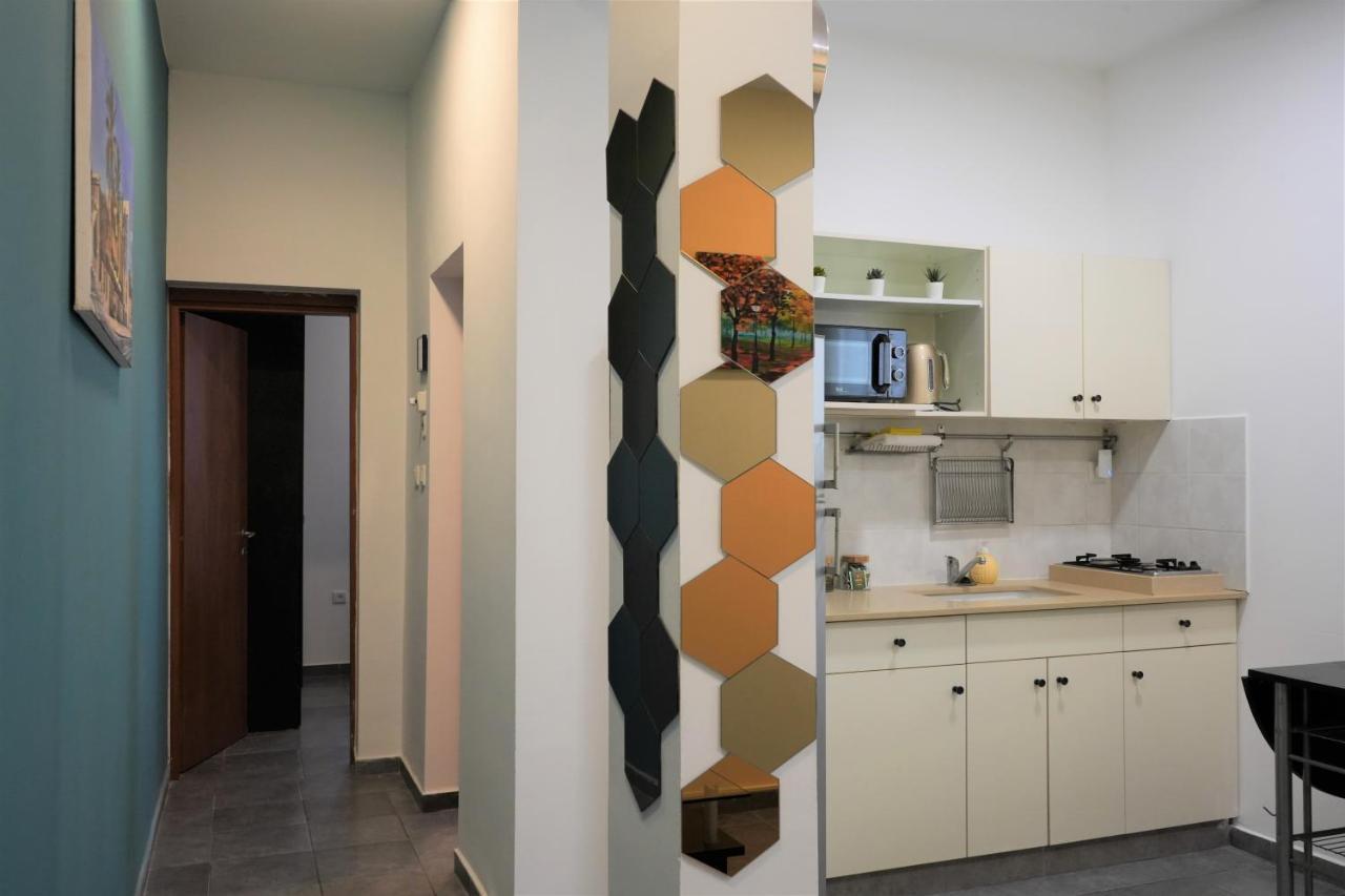 Miraks Harav Kuk Apartment Tel Aviv Exterior photo